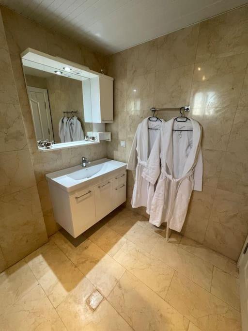 Excellent 3 Storey Villa With A Swimming Pool Belek Esterno foto